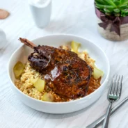 roasted-chicken-leg-with-sauce-served-bulgur-with-pickles-min